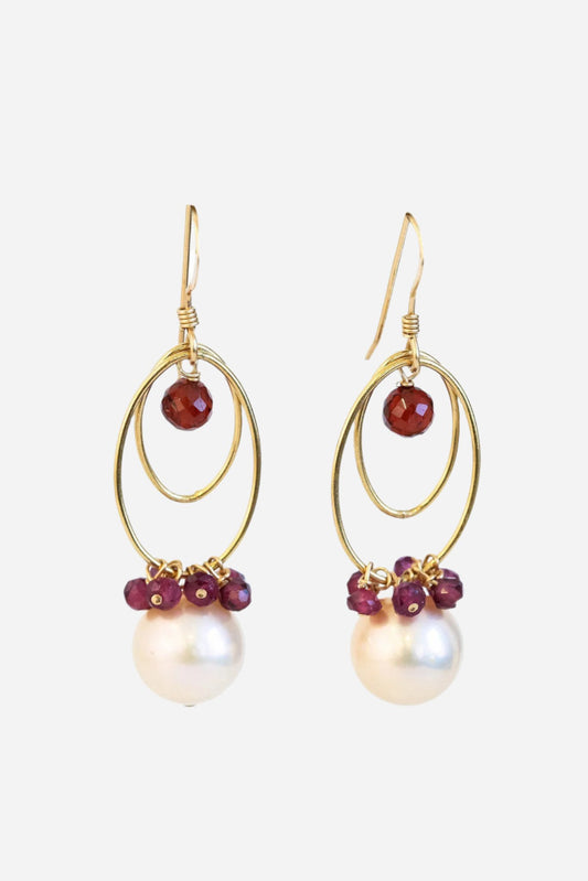 Pearl Loops Earrings - Inaya Jewelry