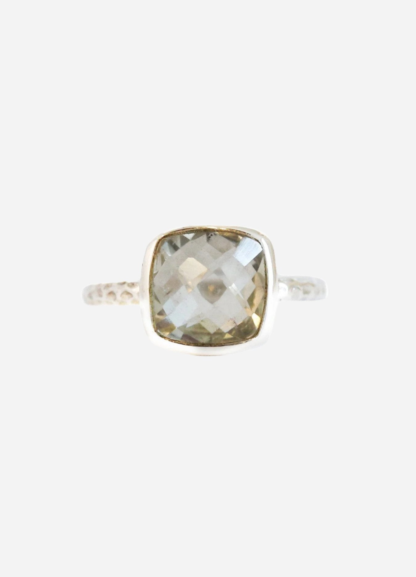 Green Amethyst Hammered Ring - Inaya Jewelry