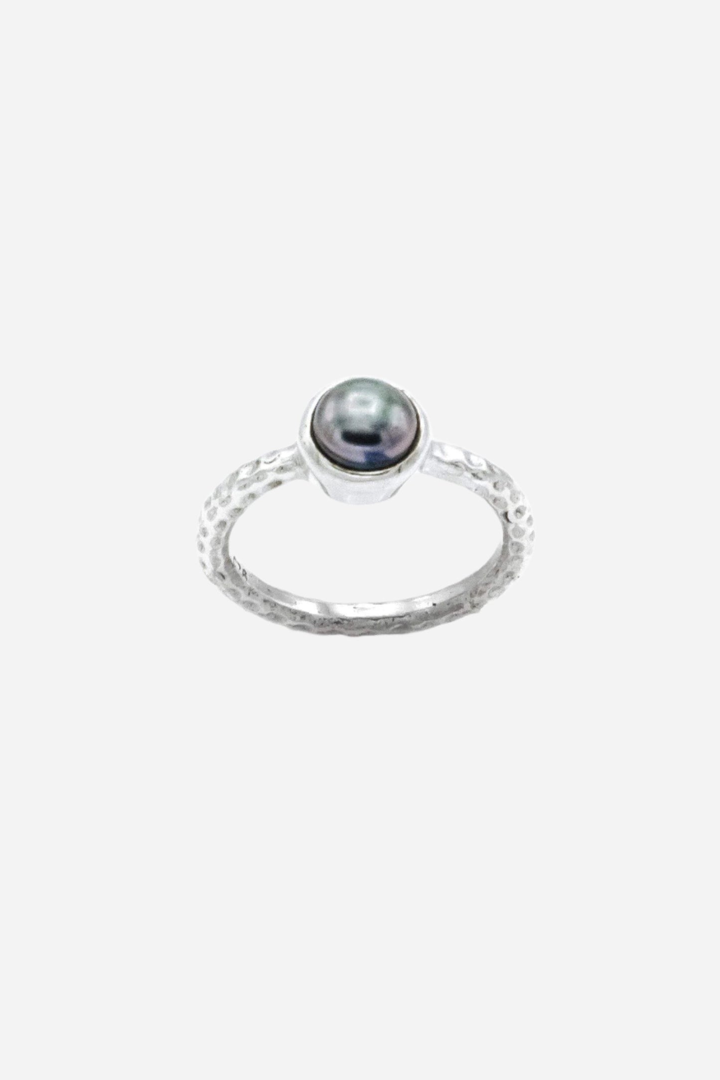 Black Pearl Fine Band Ring - Inaya Jewelry