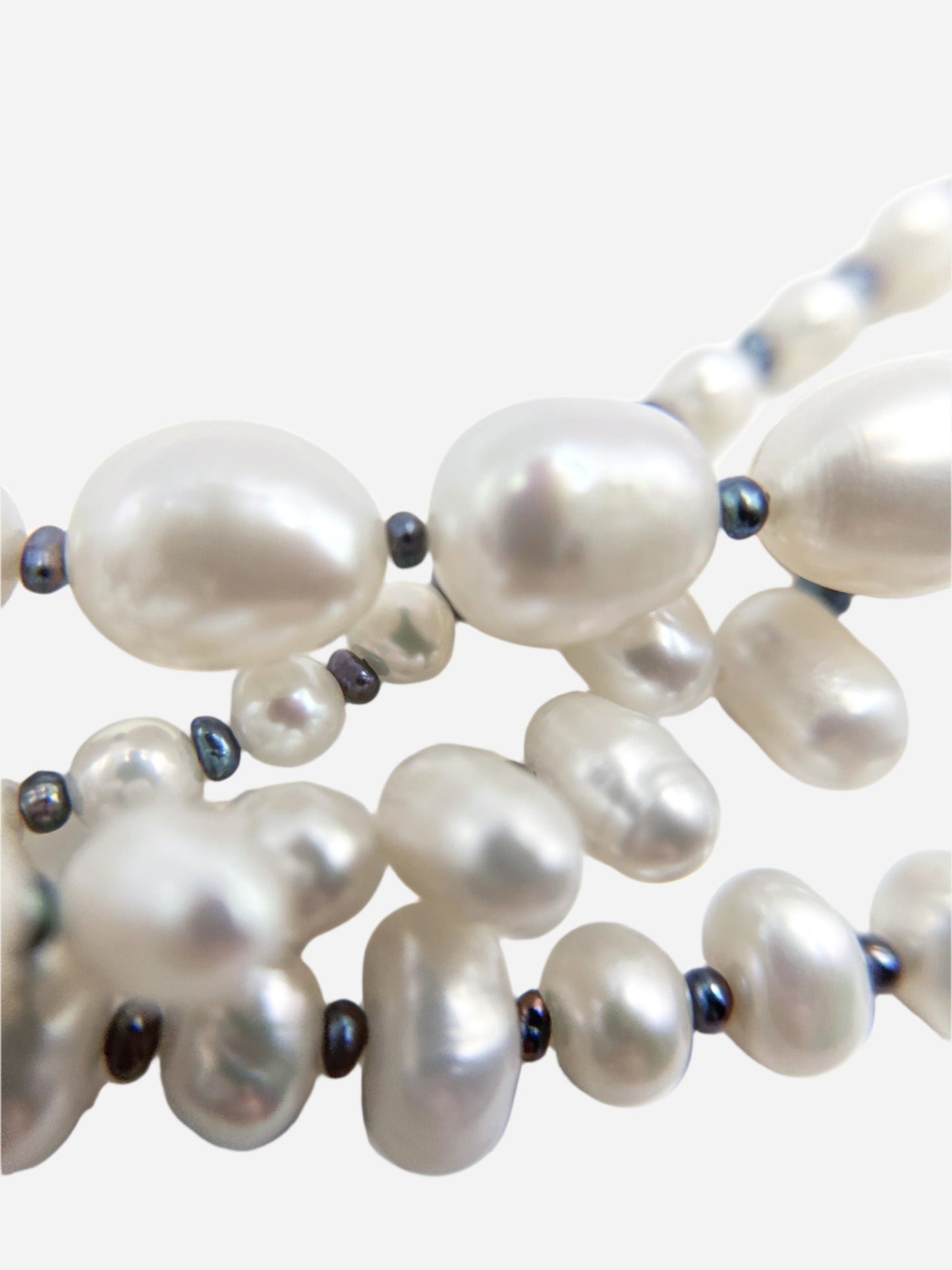 Luscious in Pearls Necklace - Inaya Jewelry