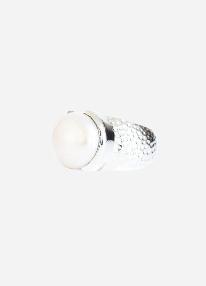 Pearl White Ring - Inaya Jewelry