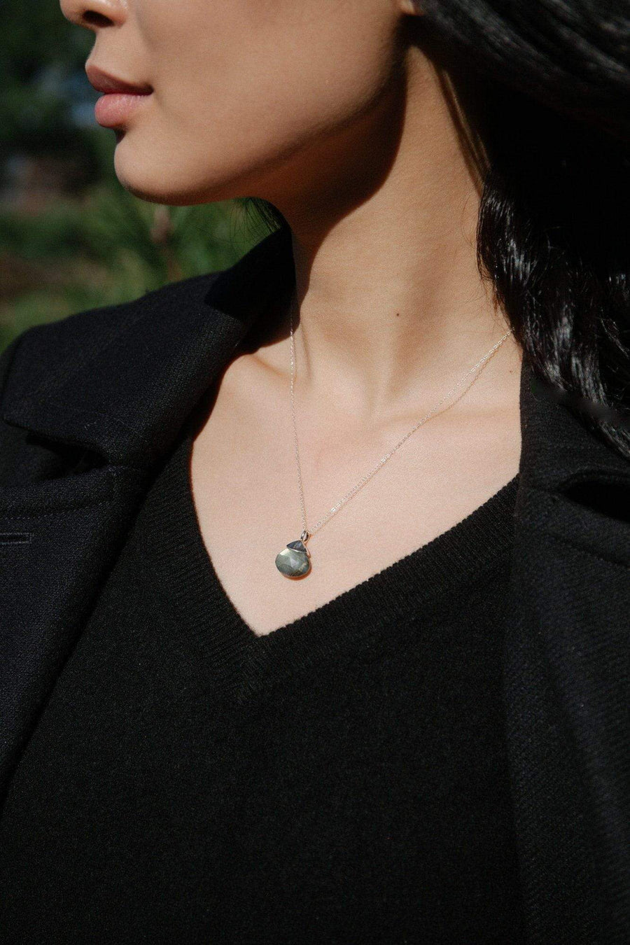 Labradorite Drop Pendant - Inaya Jewelry