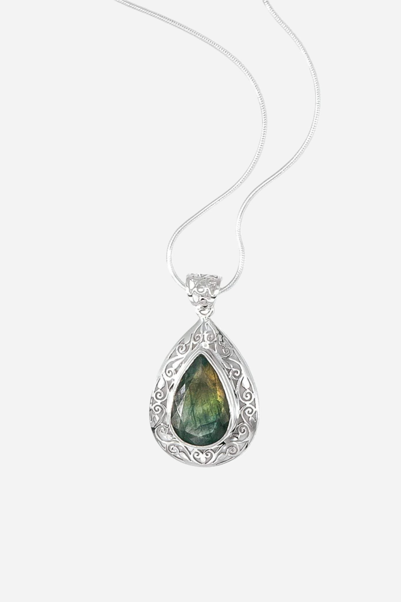 Faceted Labradorite Pendant - Inaya Jewelry