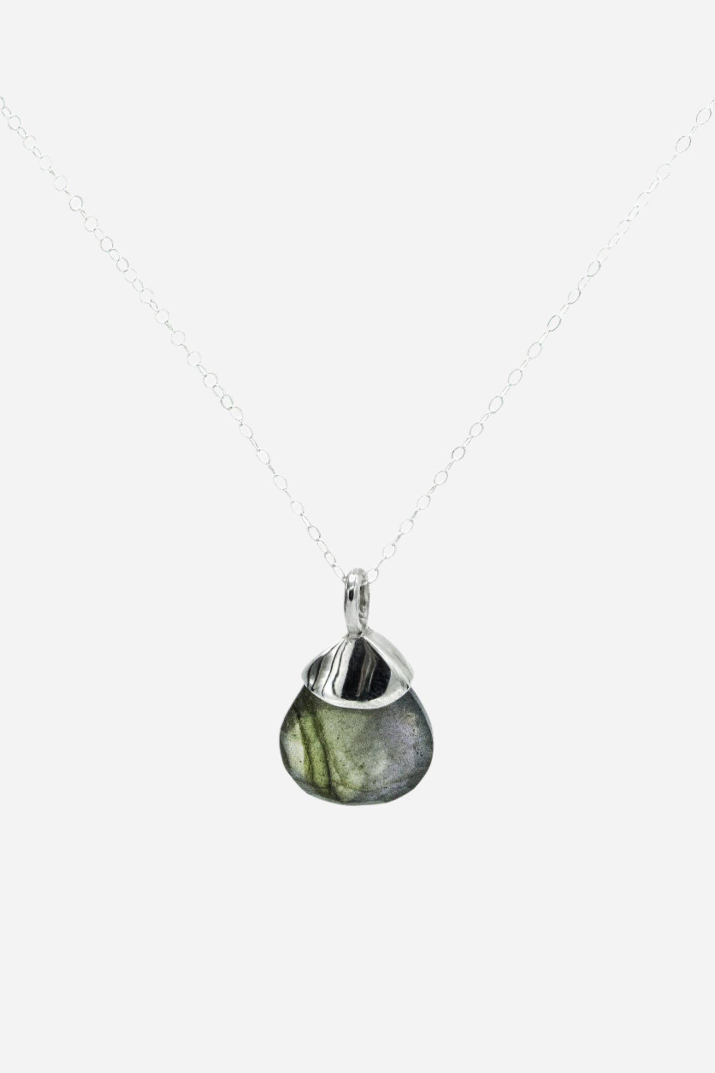 Labradorite Drop Pendant - Inaya Jewelry