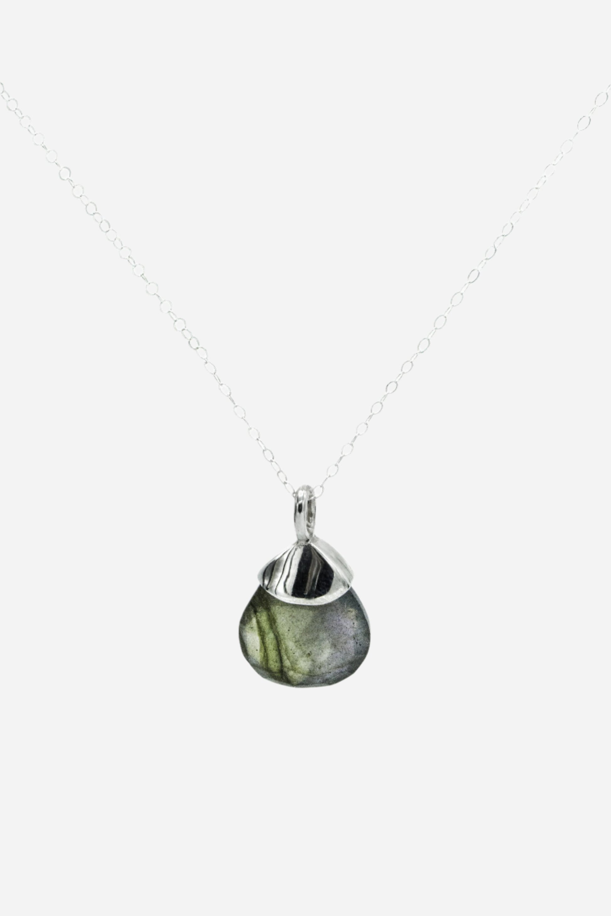 Labradorite Drop Pendant - Inaya Jewelry